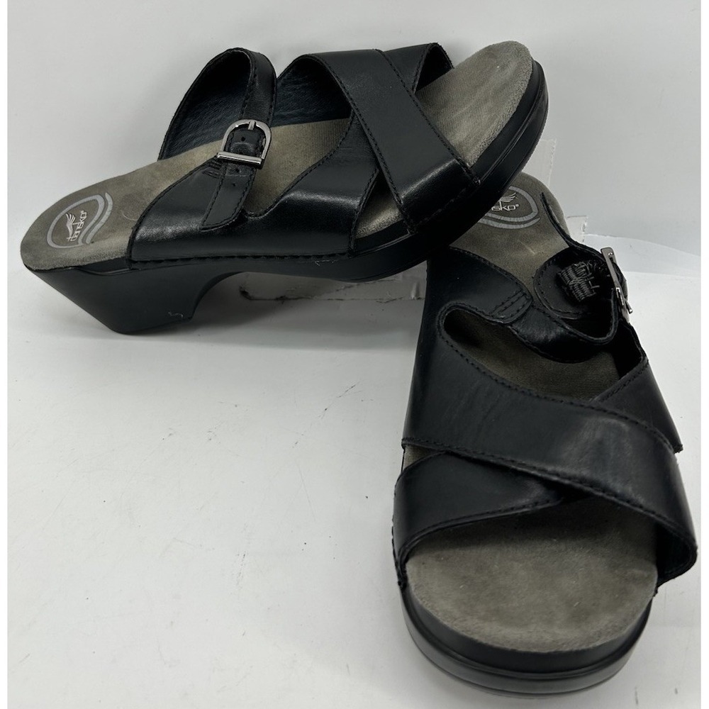 Dansko Sela Black Leather Adjustable Buckle Strap Slip On Sandal Women's 41